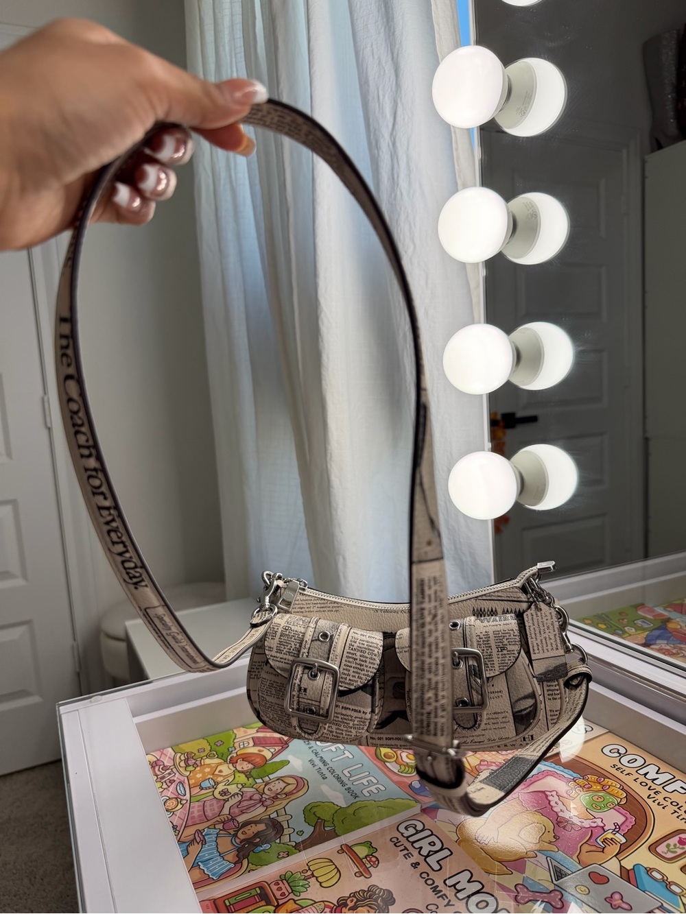 Coach Outlet Ashton Shoulder Bag With Newspaper Print - Picture 12 of 13